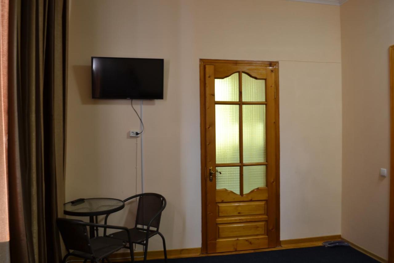 Art Hotel Czernowitz Exterior foto